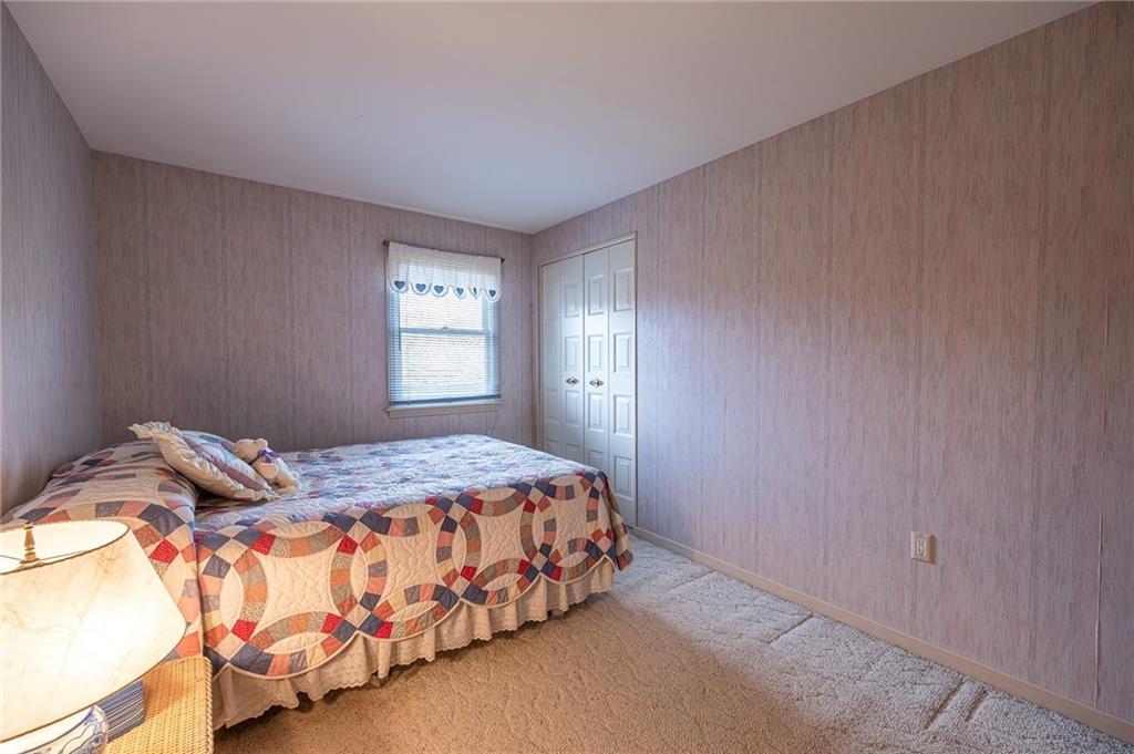 891 Old Thorn Run Road Coraopolis, PA 15108 - Photo 14 of 25 Gallery Image 14