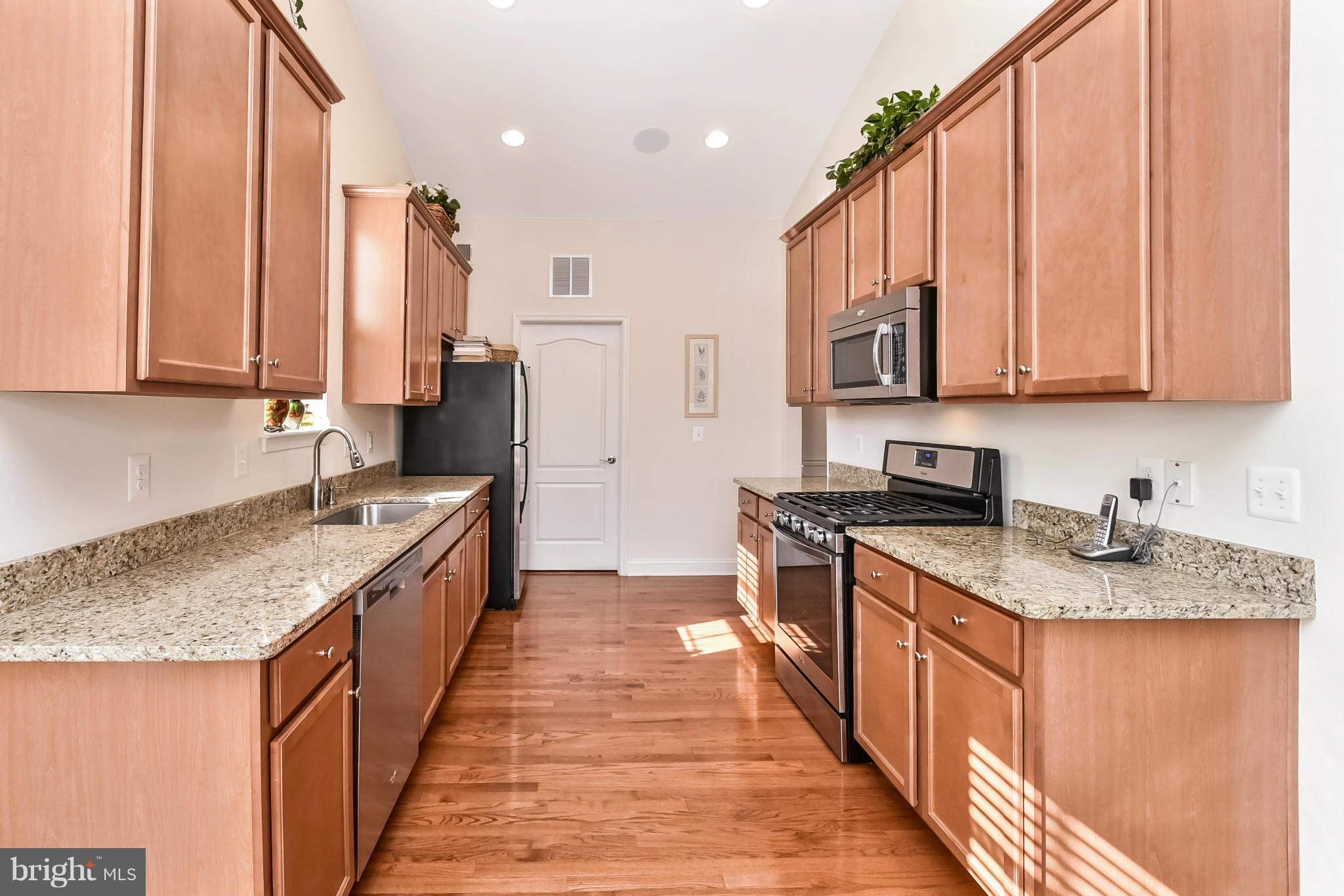 1443 Chesterfield Road Locust Grove, VA 22508 - Photo 7 of 30 Gourmet kitchen opens to laundry area