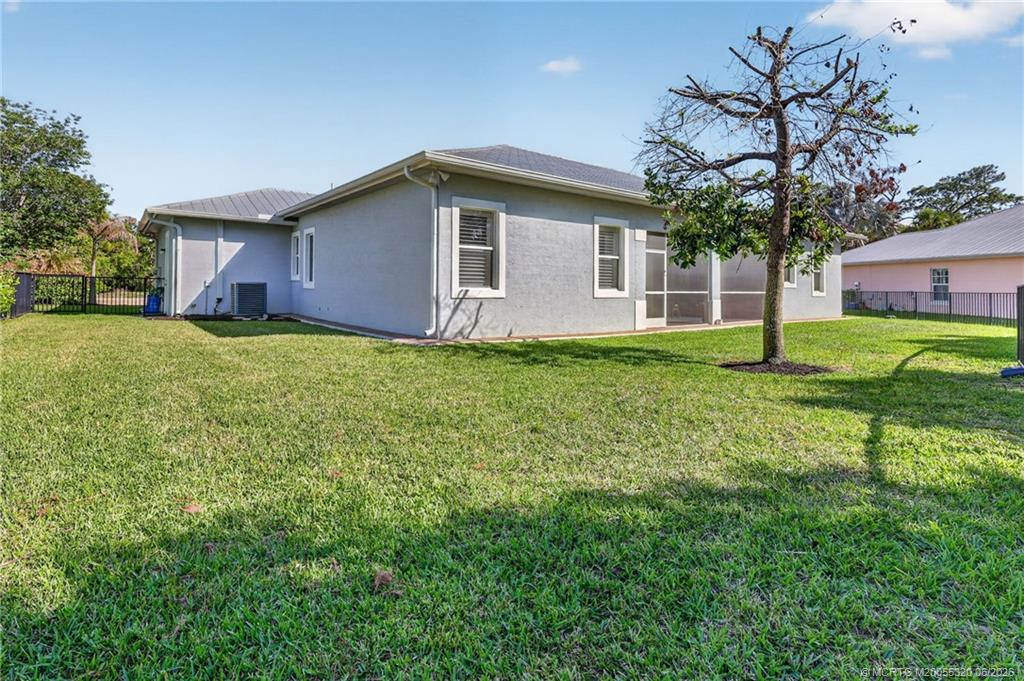 263 Southwest Cocoloba Way Stuart, FL 34997 - Photo 37 of 42
