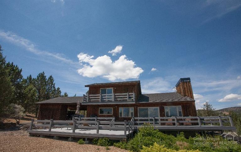 8780 Rattlesnake Road Prineville, OR 97754 - Photo 1 of 25 Primary Photo
