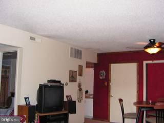 132 Bancroft Road Lansdale, PA 19446 - Photo 4 of 6 Gallery Image 4