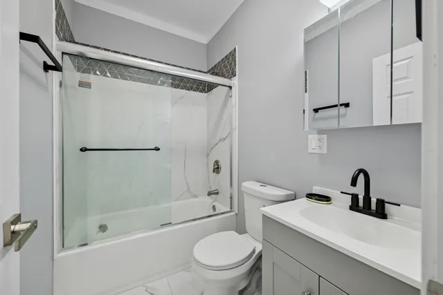 $435,000 | 2536 West 46th Street, Chicago, IL 60632