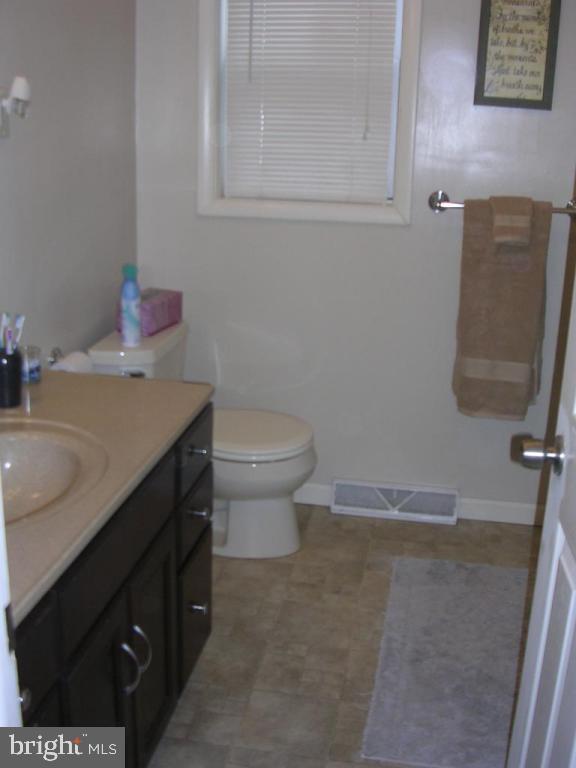 332 East Marion Street Lititz, PA 17543 - Photo 11 of 21 Gallery Image 11
