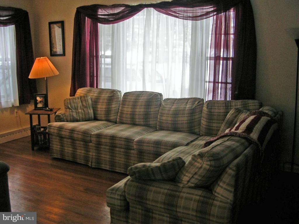 332 East Marion Street Lititz, PA 17543 - Photo 9 of 21 Gallery Image 9