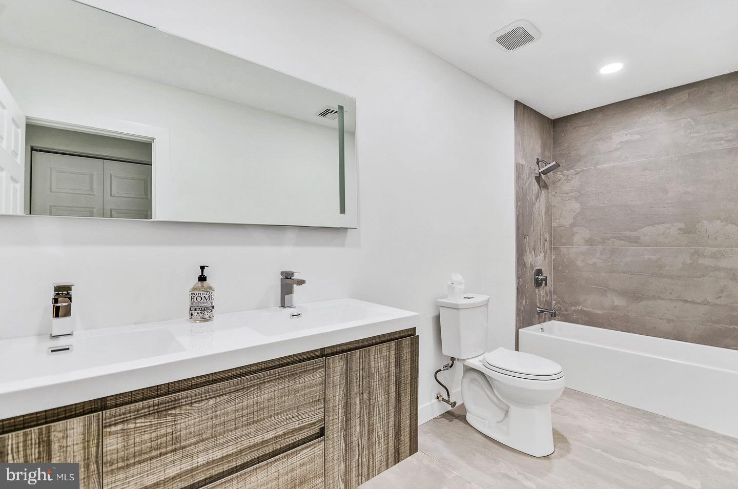 218 Hopewell Road Marlton, NJ 08053 - Photo 23 of 53