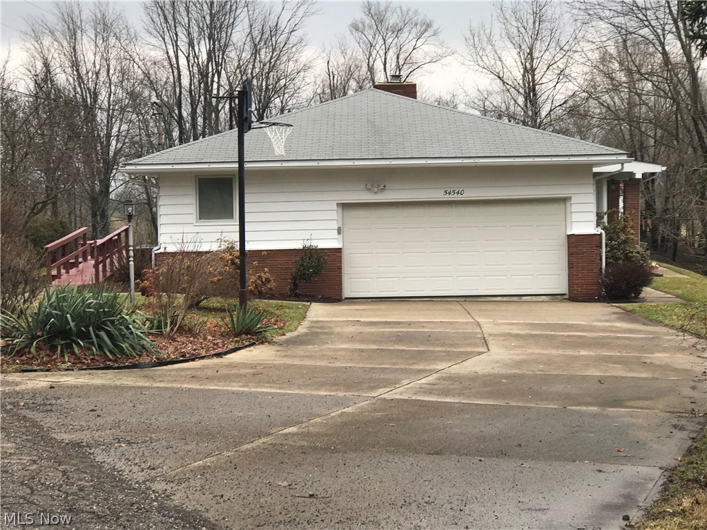 54540 Sunny Acres Road Bellaire, OH 43906 - Photo 2 of 29 Gallery Image 2