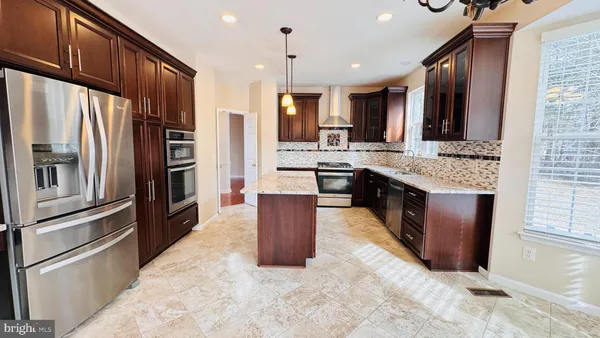 $3,900 | 9161 Lost Fields Court, Bristow, VA 20136