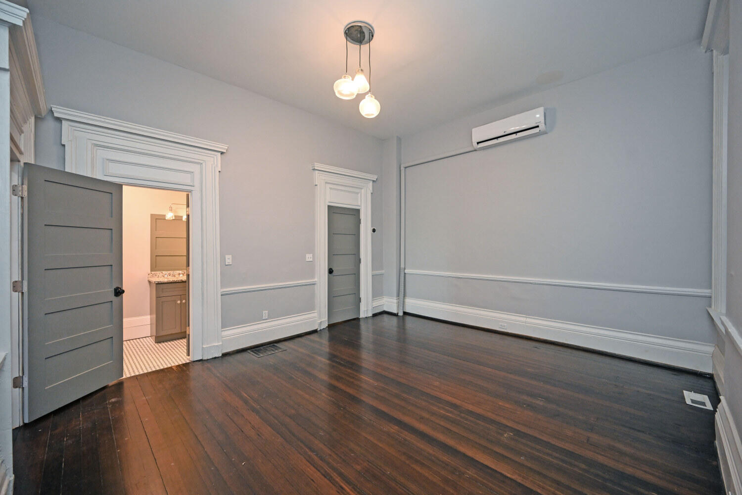229 Riverside Drive, Unit 1F Covington, KY 41011 - Photo 22 of 40 229RiversideDr1F_30