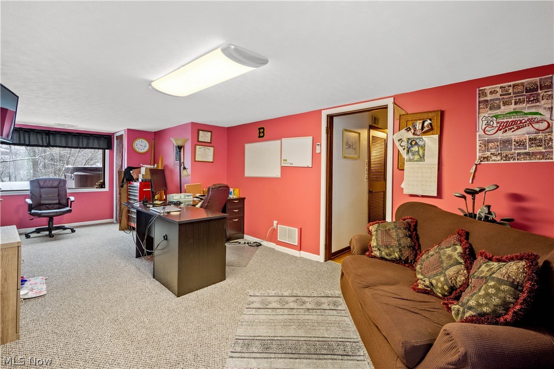 4450 Bealls Ridge Wellsburg, WV 26070 - Photo 21 of 34