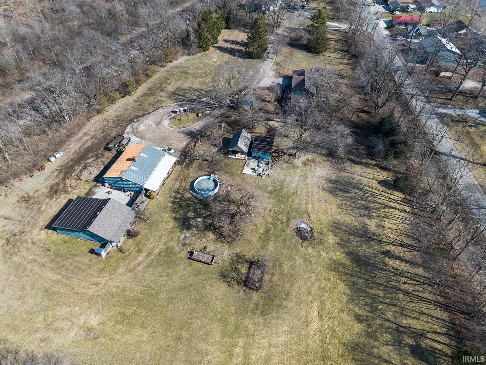 4130 Pottawatomie Road Logansport, IN 46947 - Photo 6 of 32