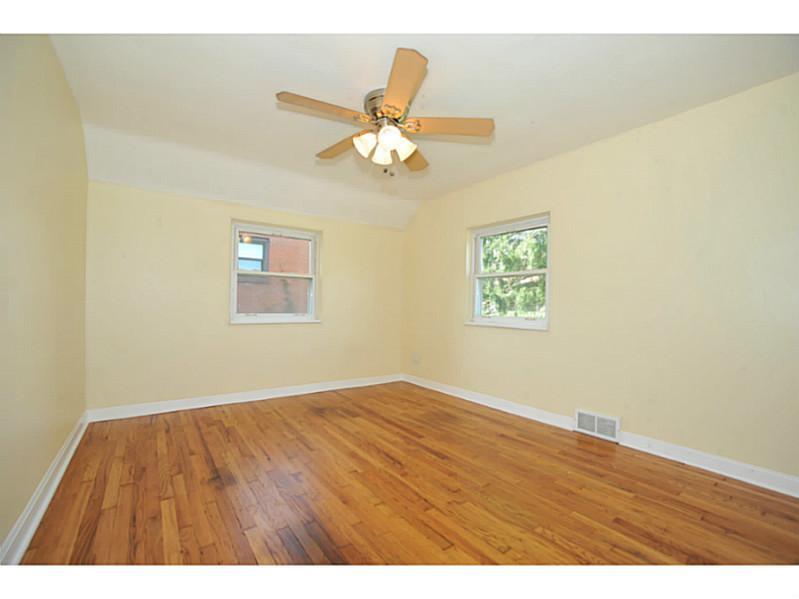 435 MacArthur Street McKees Rocks, PA 15136 - Photo 14 of 18 Bedroom.