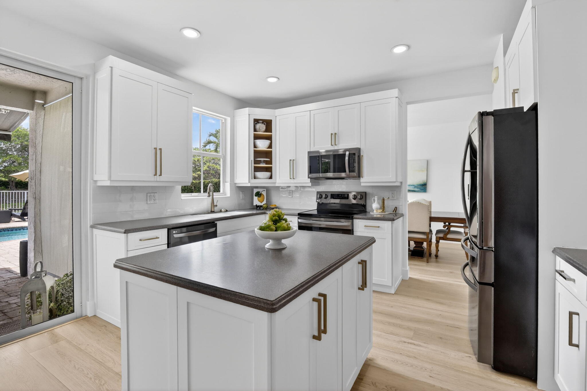 4299 Laurel Ridge Circle Weston, FL 33331 - Photo 26 of 103 18-web-or-mls-_A7A3654
