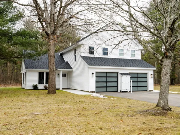 $3,000 | 5 Barracks Road, Unit 5, Hudson, MA 01749