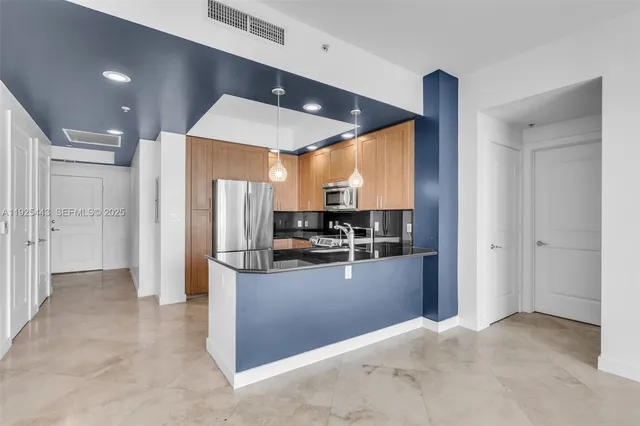 $510,000 | 315 Northeast 3rd Avenue, Unit 1805, Fort Lauderdale, FL 33301