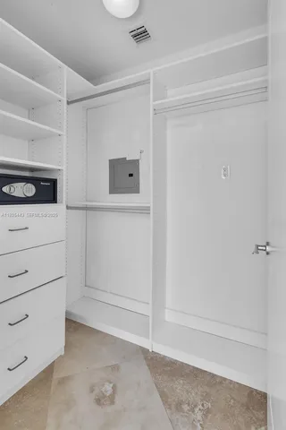 $510,000 | 315 Northeast 3rd Avenue, Unit 1805, Fort Lauderdale, FL 33301