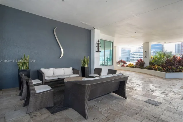 $510,000 | 315 Northeast 3rd Avenue, Unit 1805, Fort Lauderdale, FL 33301