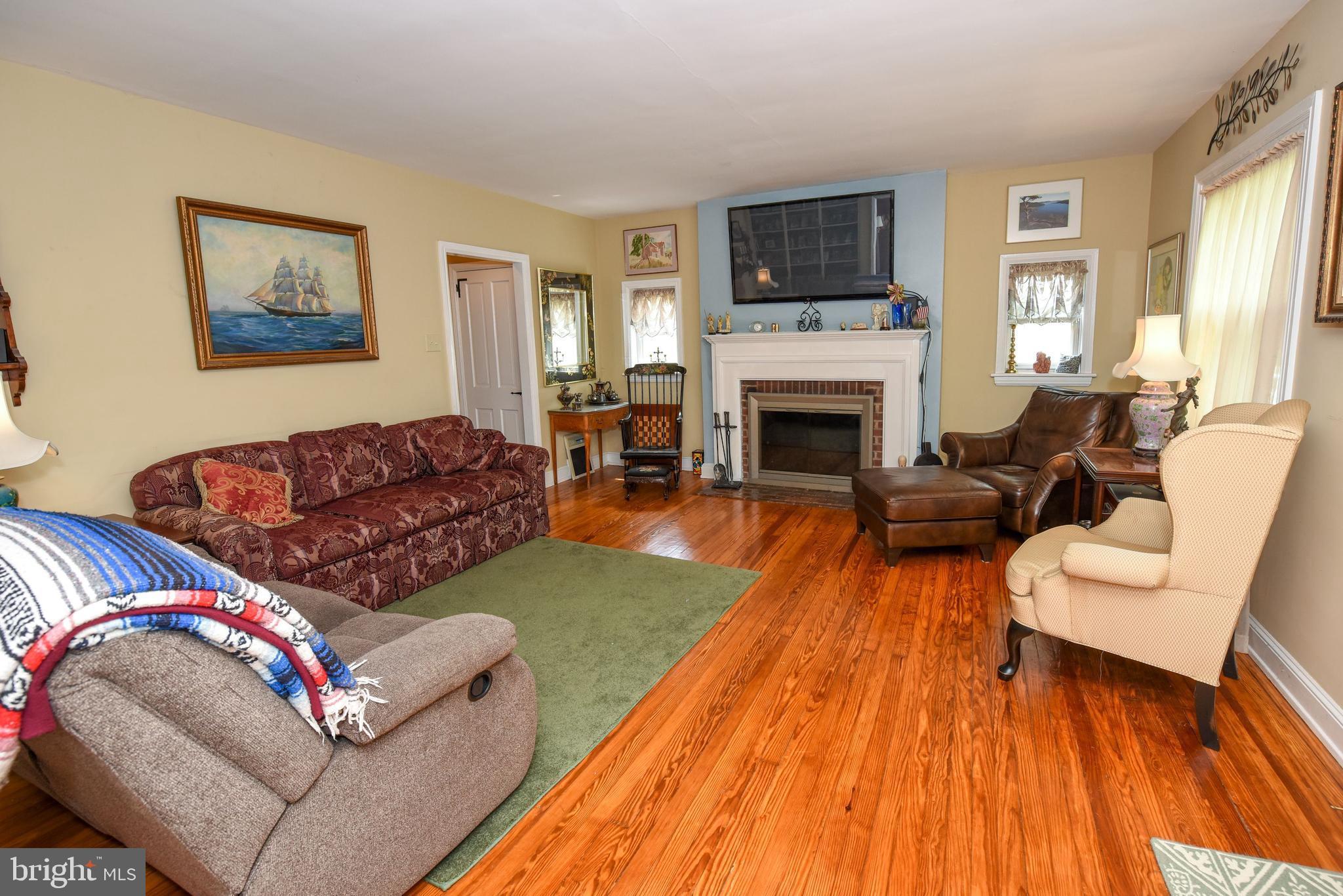 643 North Easton Road Glenside, PA 19038 - Photo 16 of 31 Family Room
