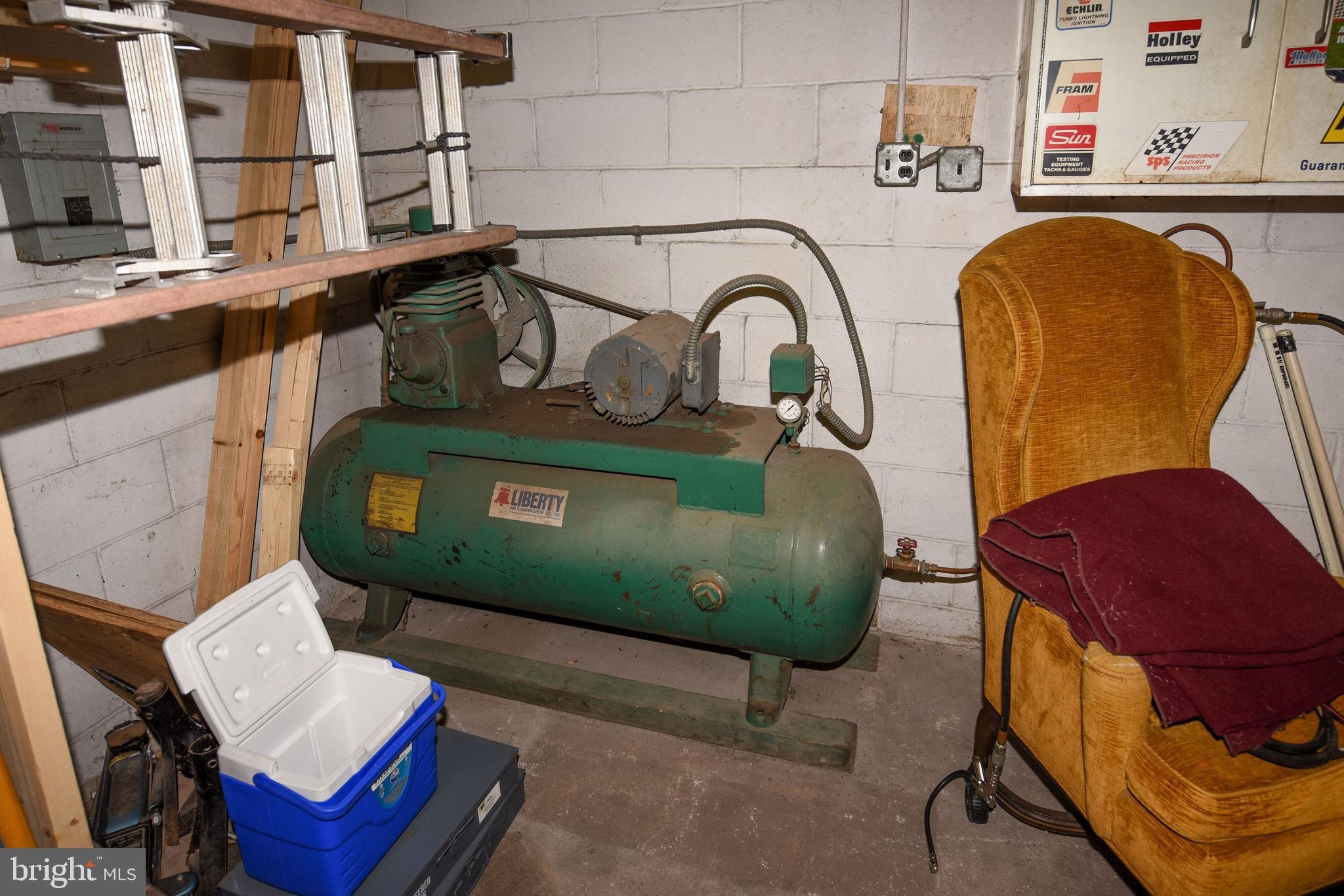 643 North Easton Road Glenside, PA 19038 - Photo 31 of 31 Compressor Included