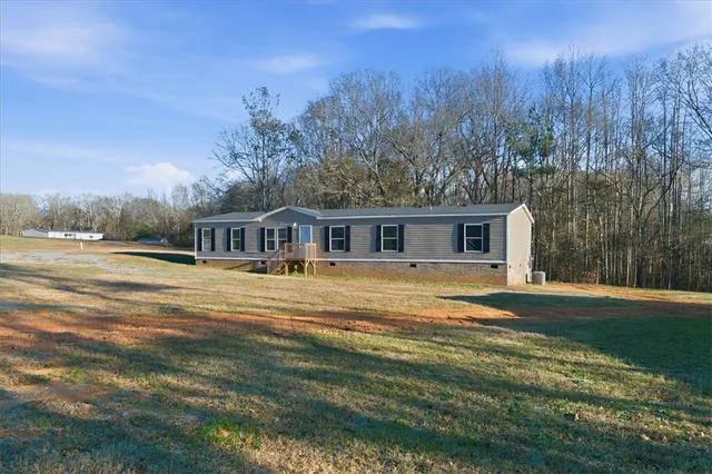 $224,900 | 307 West Lake Street, Iva, SC 29655