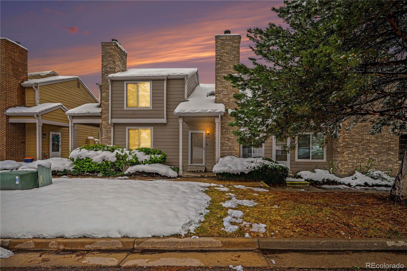 828 Summer Drive Highlands Ranch, CO 80126 - Photo 1 of 23