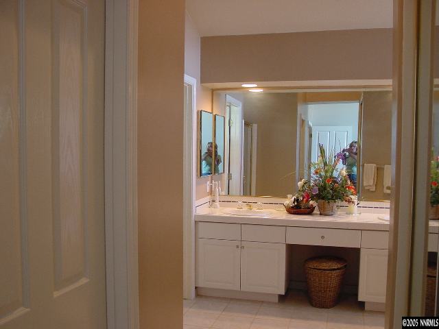 6184 Squires Lane Reno, NV 89519 - Photo 7 of 9 Photo 7