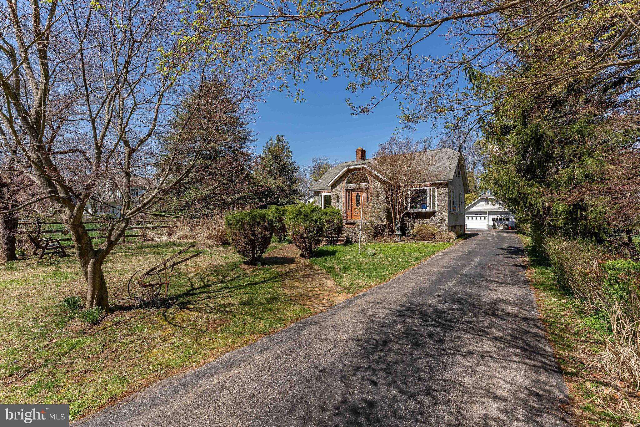 537 Red Fox Lane Wayne, PA 19087 - Photo 1 of 41 Welcome to 537 Red Fox Lane!
