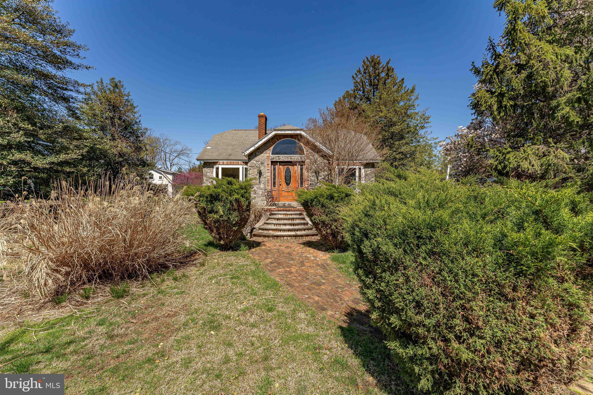 537 Red Fox Lane Wayne, PA 19087 - Photo 3 of 41