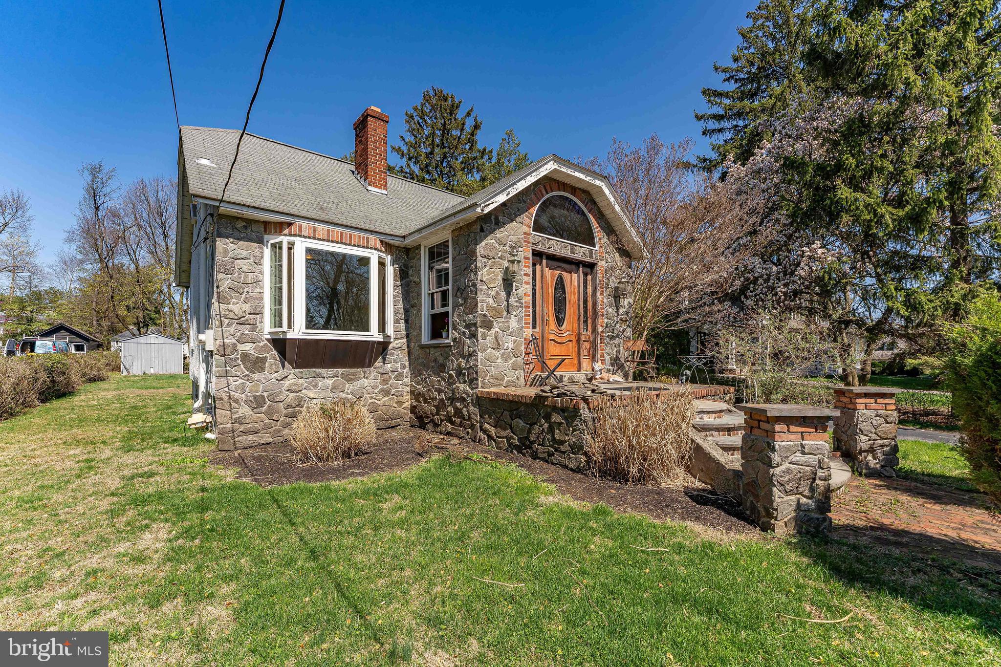 537 Red Fox Lane Wayne, PA 19087 - Photo 4 of 41