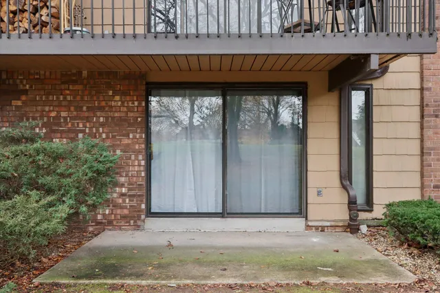 $85,900 | 8617 North Servite Drive, Unit 104, Milwaukee, WI 53223