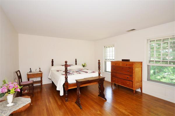 14 Edmonds Road, Unit 14 Concord, MA 01742 - Photo 16 of 22
