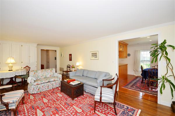 14 Edmonds Road, Unit 14 Concord, MA 01742 - Photo 6 of 22