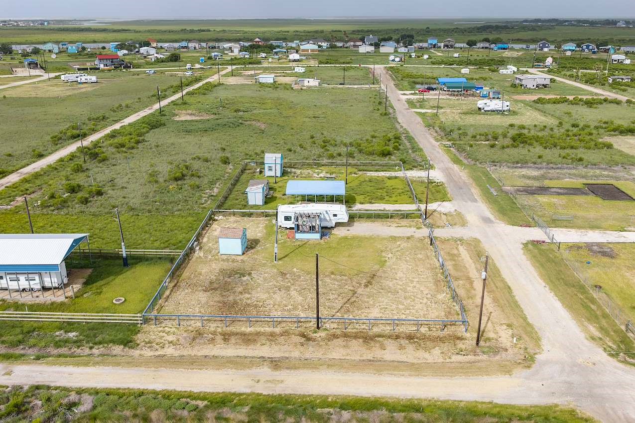 185 Curlew Street Sargent, TX 77414 - Photo 16 of 17