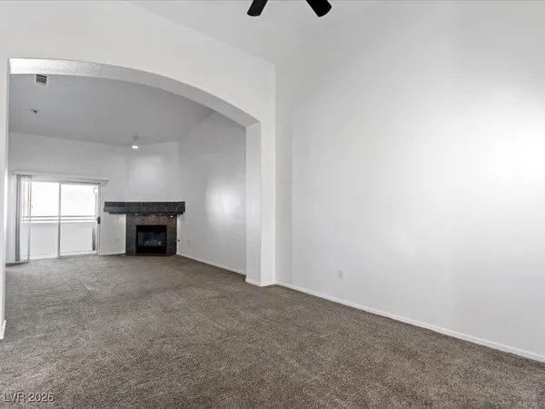 $1,675 | 8725 West Flamingo Road, Unit 235, Las Vegas, NV 89147
