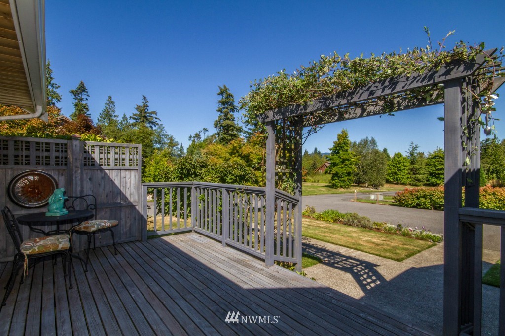 5078 Roney Road Bow, WA 98232 - Photo 2 of 25 Gallery Image 2