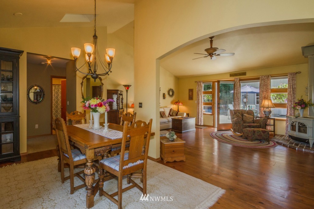 5078 Roney Road Bow, WA 98232 - Photo 10 of 25 Gallery Image 10
