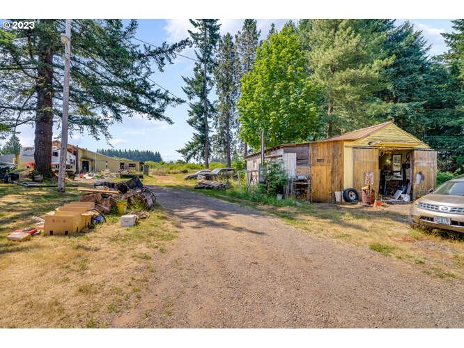 37614 Southeast Coupland Road Estacada, OR 97023 - Photo 31 of 34 Gallery Image 31