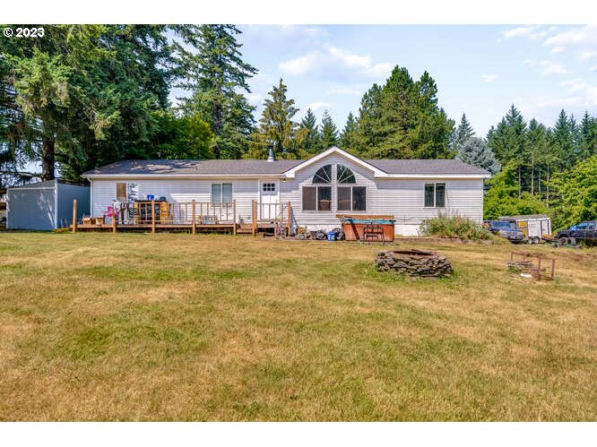 37614 Southeast Coupland Road Estacada, OR 97023 - Photo 4 of 34 Gallery Image 4