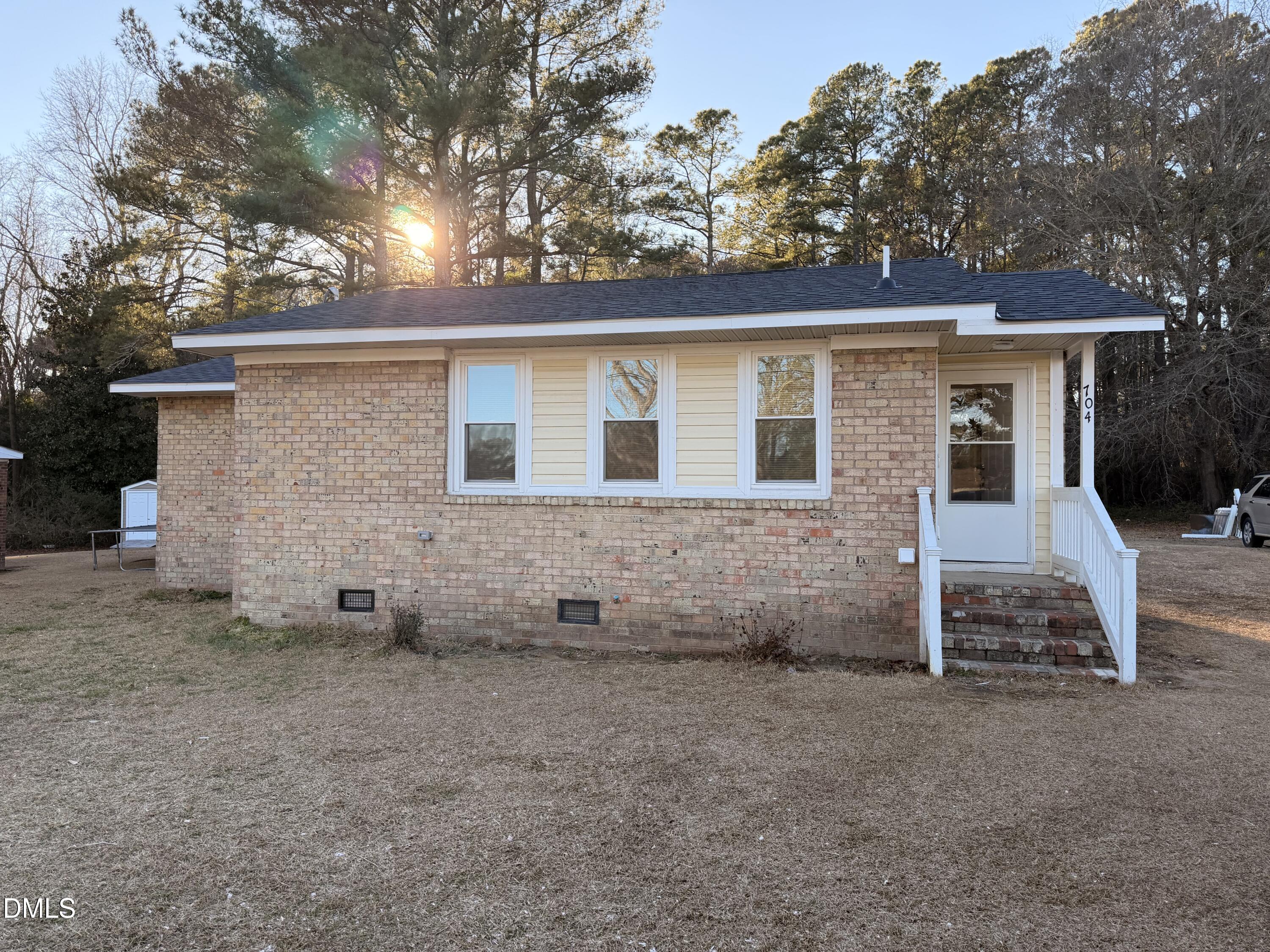 704 North 16th Street Erwin, NC 28339 - Photo 2 of 18 IMG_1090