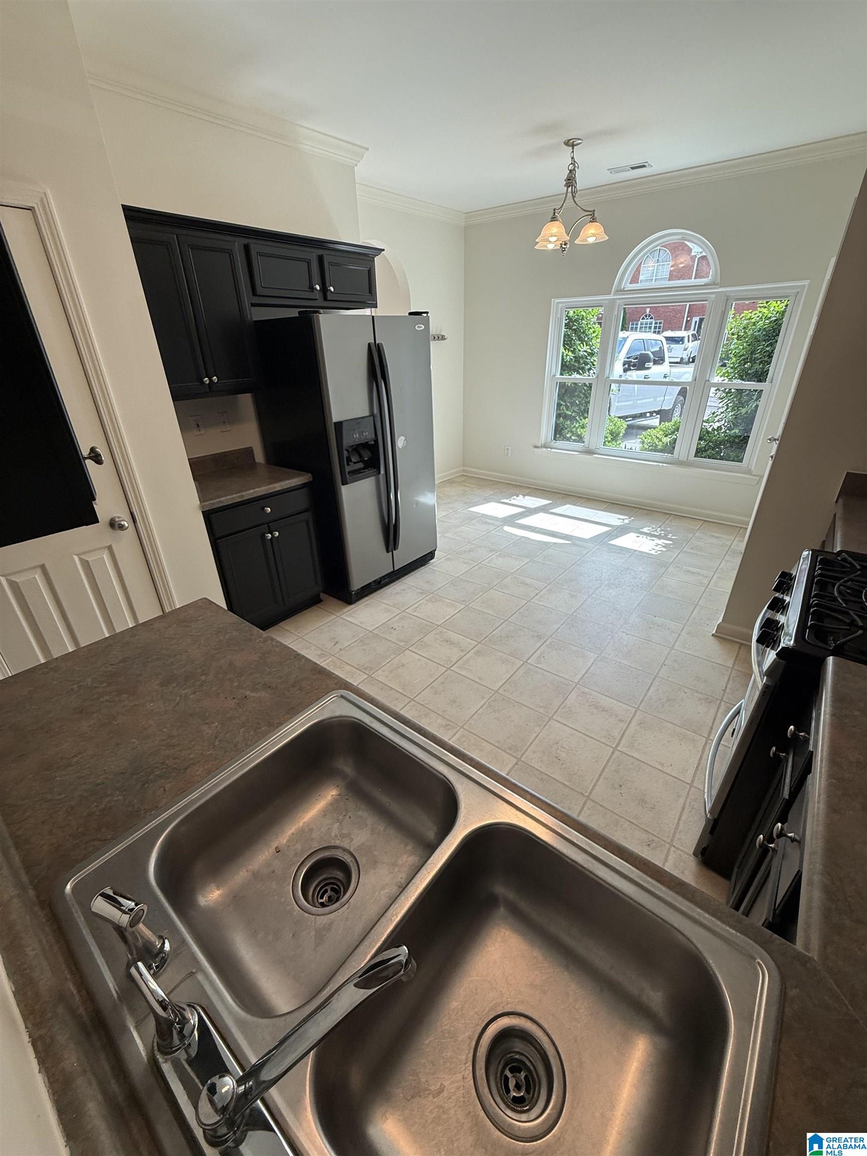 142 Canyon Trail Pelham, AL 35124 - Photo 4 of 15