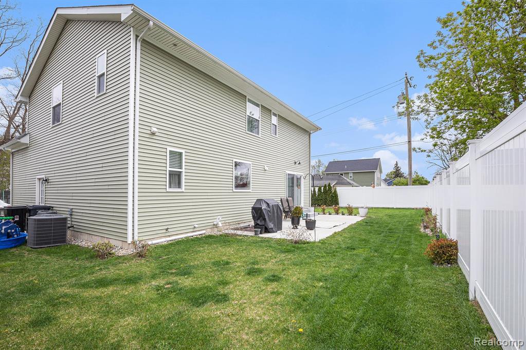 253 Harriet Street Romeo, MI 48065 - Photo 31 of 35