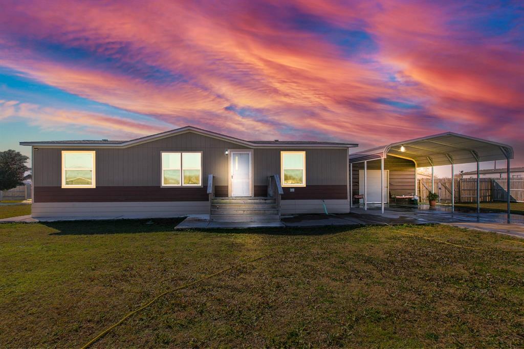 142 Lillie Valley Road Waco, TX 76705 - Photo 2 of 35 a view of a house with a swimming pool