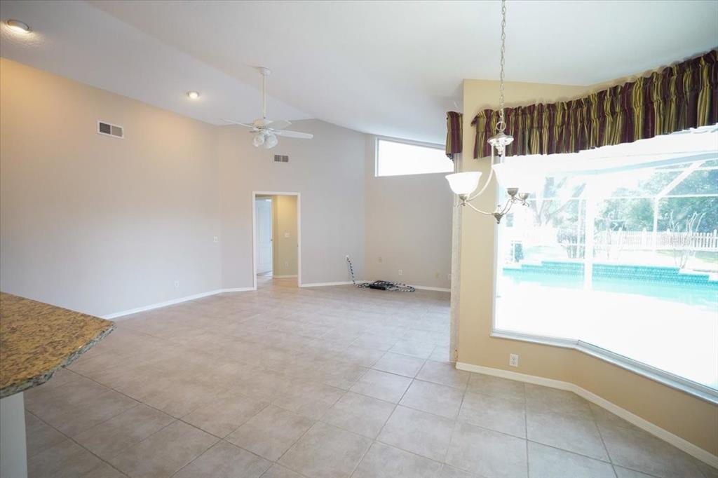 29 Linder Circle Homosassa, FL 34446 - Photo 3 of 66