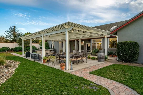 $1,549,000 | 680 Sweet Donna Place, Nipomo, CA 93444
