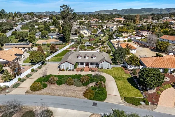 $1,549,000 | 680 Sweet Donna Place, Nipomo, CA 93444
