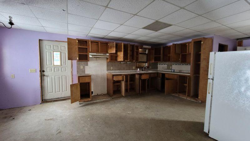 716 Mutton Lane Clinton, ME 04927 - Photo 6 of 14 20210128_150733_result