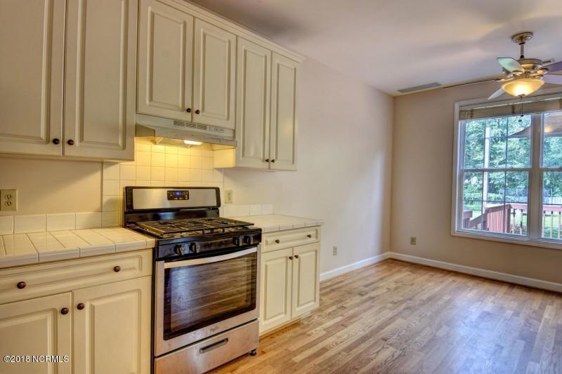 5711 Andover Road Wilmington, NC 28403 - Photo 3 of 6 06