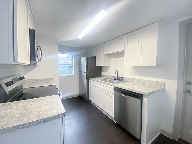 $1,045 | 622 Booker Avenue, Unit A, Lake Wales, FL 33853