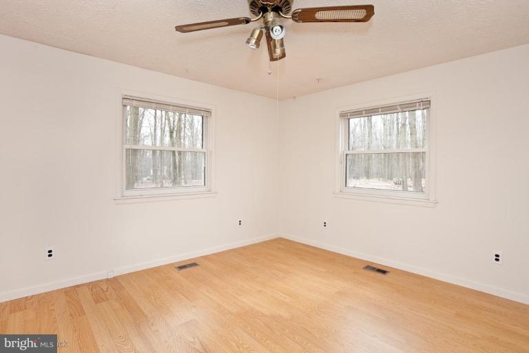21501 Gunpowder Road Manchester, MD 21102 - Photo 8 of 23 Bedroom #3