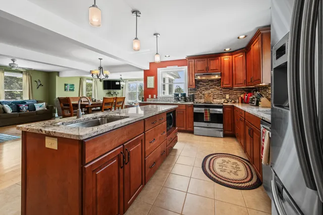 $625,000 | 62 Loon Lake Road, Rangeley, ME 04970