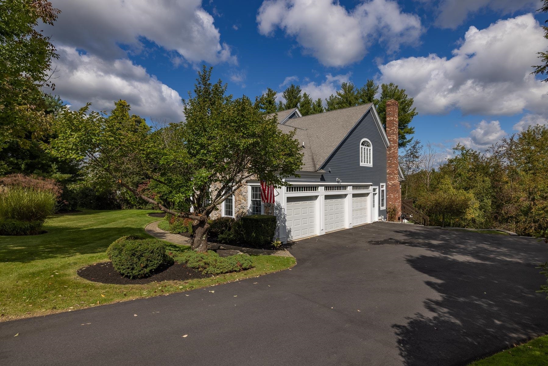 5 Seavey Pasture Road Stratham, NH 03885 - Photo 3 of 40